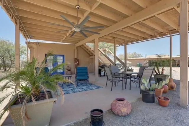 With Roof Views